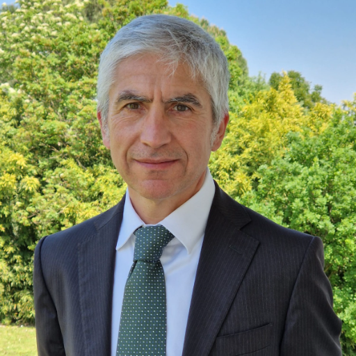 https://commons.auaonline.it/public/foto_utenti/15600.png
